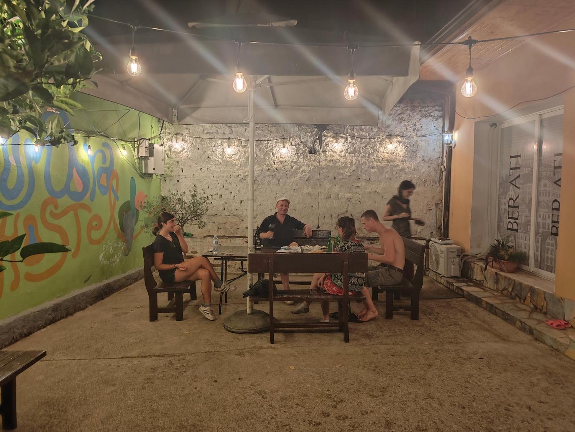 D1 Hostel تيرانا المظهر الخارجي الصورة
